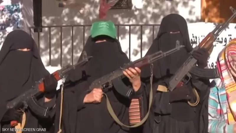 قتل واختطاف وتعذيب.. "زينبيات الحوثي" الوجه القبيح لإرهاب المرأة اليمنية
