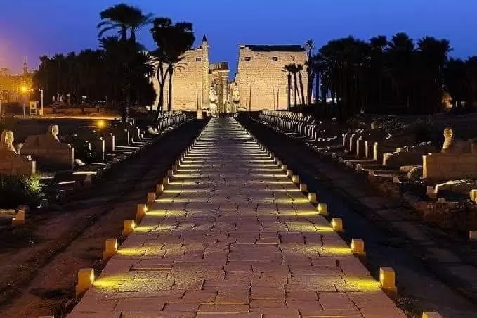 طريق الكباش - مصر