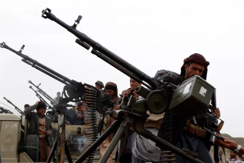 ذراع إيران في صنعاء تهدد بقصف الجزر خلال الأيام القادمة