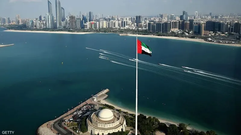 دبلوماسية أبوظبي.. اقتصاد وتنمية في مواجهة الاضطرابات الإقليمية