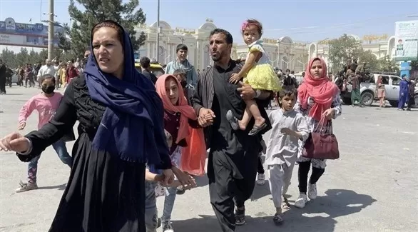 تحت حكم طالبان.. أفغان "يبيعون" بناتهم لإطعام أسرهم