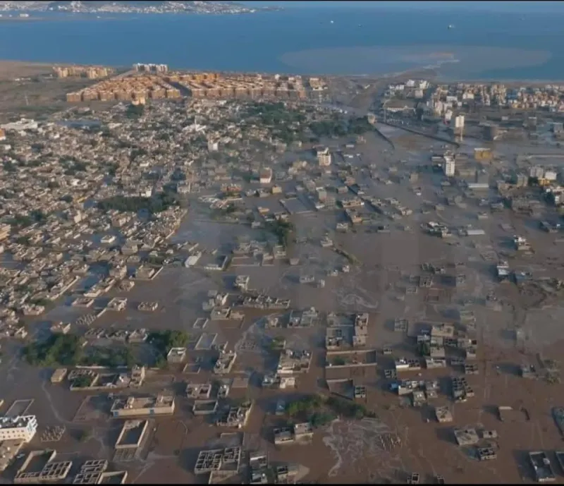 تغيّرات مناخية غير مسبوقة.. السيول تعود إلى "الوادي الكبير" بعدن بعد 4 عقود