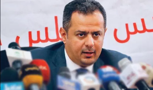 معين عبدالملك يقر بتورط حكومته في تعقيد الأوضاع وارتباك موازين القوى مع ذراع إيران