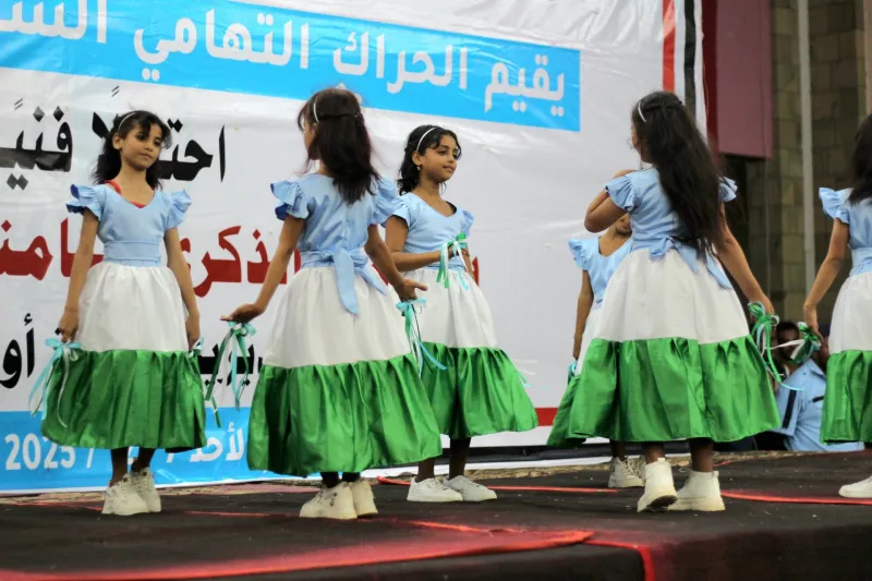 في ذكرى تحريرها.. الخوخة تتنفس حرية وسط دعوات استكمال تحرير الحديدة