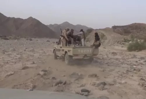 الحوثيون يسيطرون على 5 مديريات في شبوة ومارب دون قتال