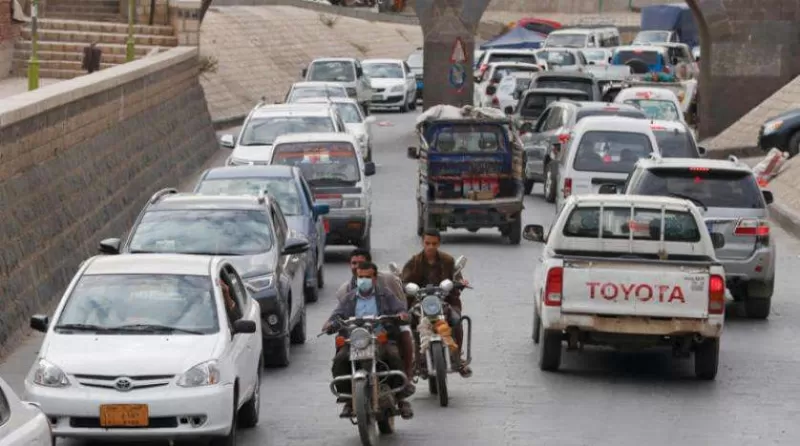ذراع إيران تستقدم خِبرات لبنانية لرفع الإيرادات المالية
