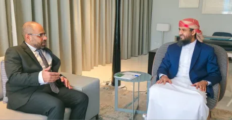 المحرّمي يؤكد أولوية الاتصالات في مسار التنمية ويبحث خطط التحديث