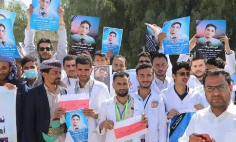 قضية الطبيب جمعان السامعي.. العدالة تحت رحمة السلالية الحوثية