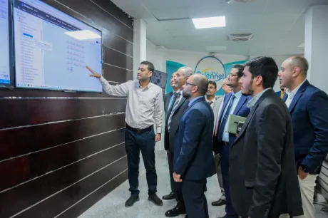 الاتصالات.. توسّع حوثي بالسيطرة والعائدات، والشرعية تكتفي بالاجتماعات