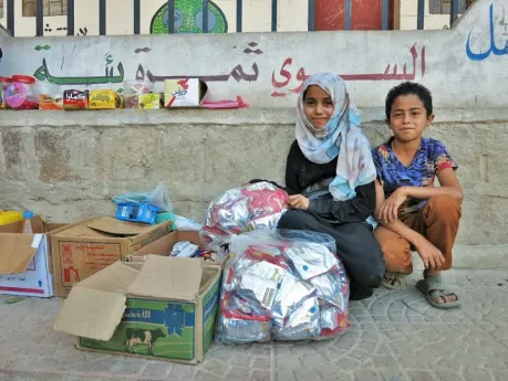 الاحتواء الأسري.. خط الدفاع الأول لحماية الأطفال والفتيات من الابتزاز