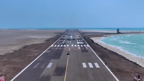 انطلاق مطار المخا الدولي يعيد رسم خريطة النقل الجوي في اليمن