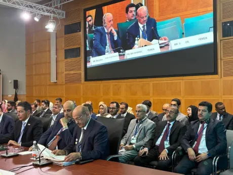 البنك المركزي اليمني: نطالب بدعم استثنائي وعاجل يتناسب مع حجم التحديات