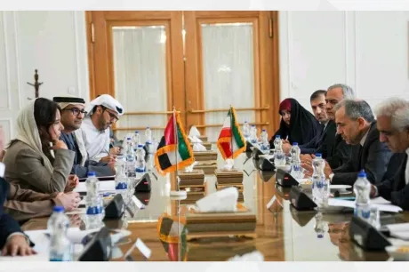 مشاورات سياسية إماراتية – إيرانية في طهران