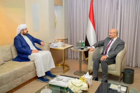 طارق صالح يعزز دعم الرياضة والشباب برعاية بعثة تضامن حضرموت