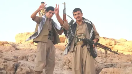 تحليل: هزيمة النظام الإيراني تحتاج إلى تحرك ميداني متكاملًا