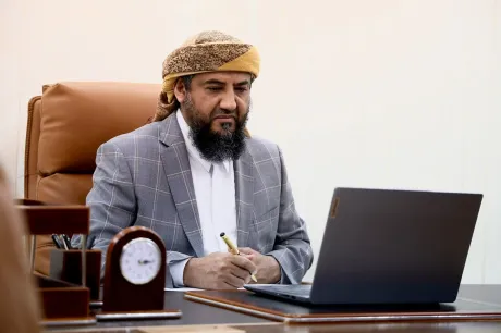 المحرمي: رعاية السعودية للحوار الجنوبي تجسّد التزامها بدعم السلام في اليمن