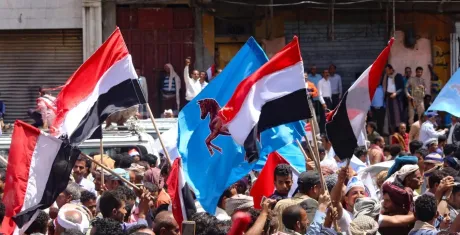 تصعيد حوثي ضد حزب المؤتمر وقياداته.. نهب العقارات وإجراءات ترهيب
