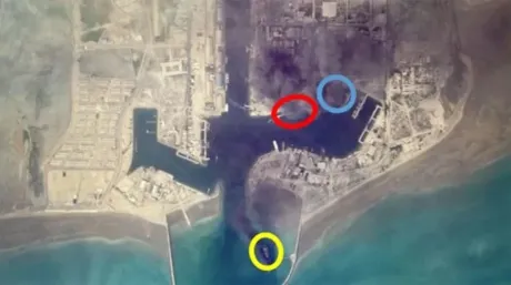 تقرير غربي: ضربات جوية تدمير سفن البحرية الإيرانية في ميناء بندر عباس