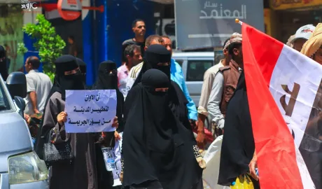 شقيق حمود المخلافي يسلم نفسه بعد اتهام بالتحريض على قتل المشهري