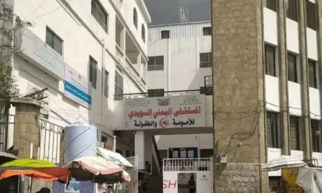 تعز: توقيف كوادر طبية ومسؤول صحي على خلفية وفاة الطفلة "صفية"